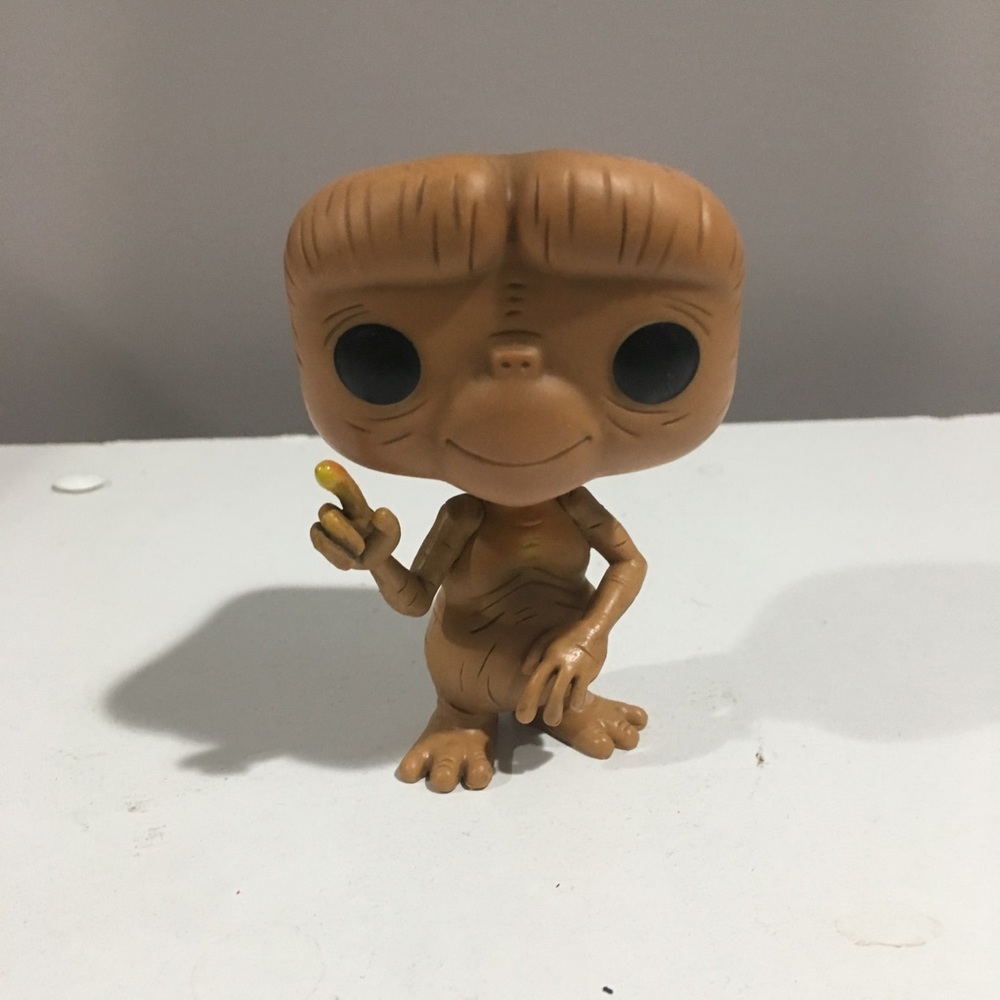 E.T. ET from universal studios Funko pop figure